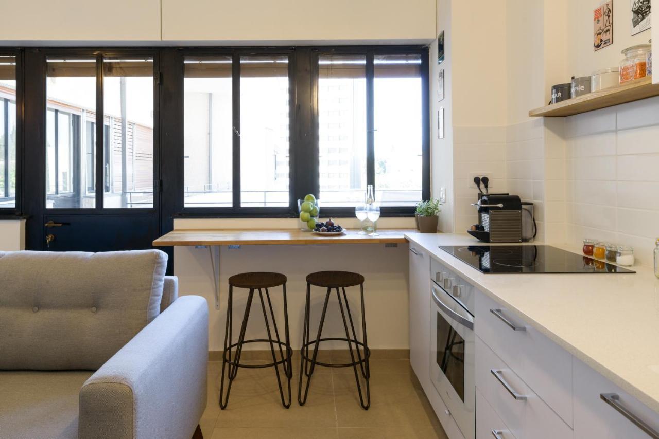 16 Harakevet Street - By Beach Apartments Tlv Tel Aviv Bagian luar foto